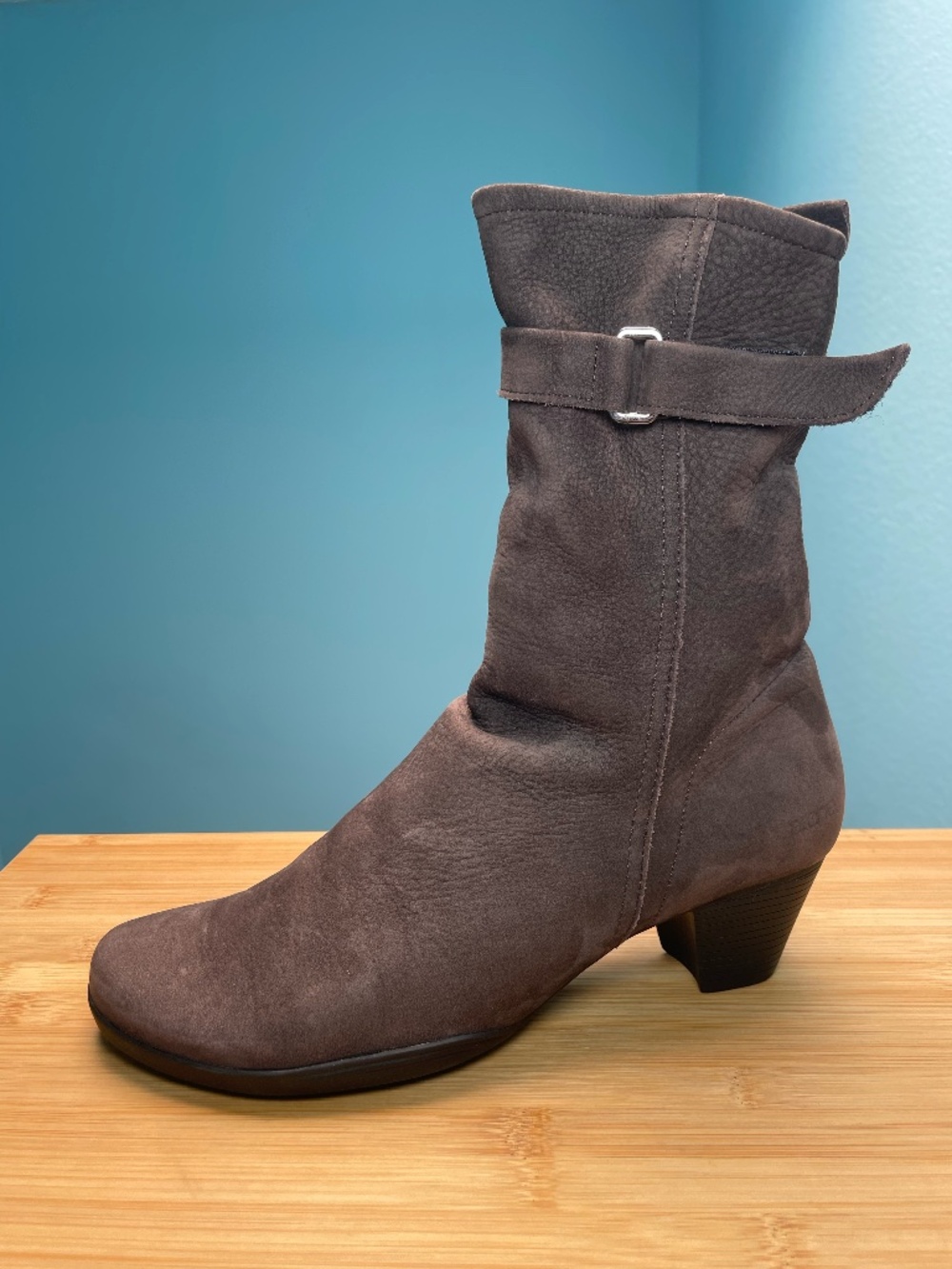 Arche LN Brown Suede Mid-Calf Heeled Boots Shoes Womens 40 EU 9 US Very Nice EUC